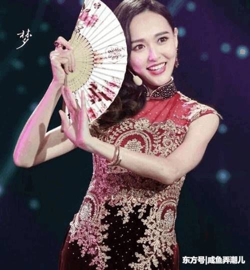 身穿旗袍的女星们, 韩雪妩媚, 杨幂端庄，最后一位霸气十足!