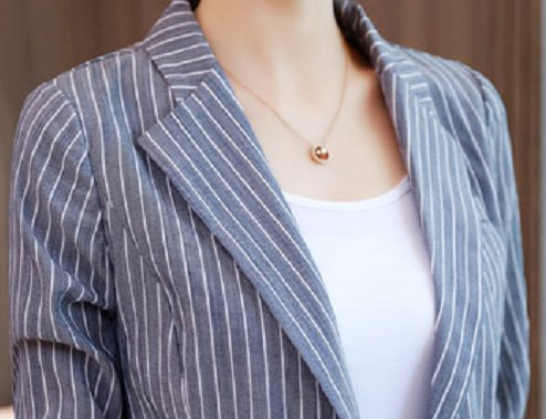 马上九月份如果你四五十岁，可以选这几款秋装，洋气还减龄