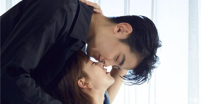 阚清子发博证实分手，刘涛当日的一句话成真，网友：姜还是老的辣