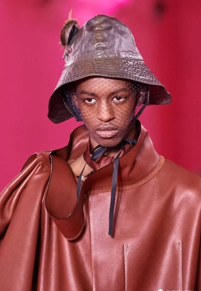 「国际时装」2020春夏高定——Maison Margiela 舞会后的宿醉