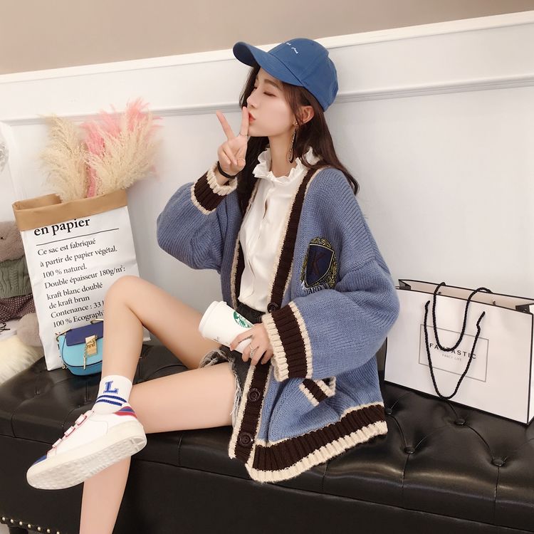 过时的羊绒大衣别穿了，今年流行这样的秋装外套，洋气显瘦美