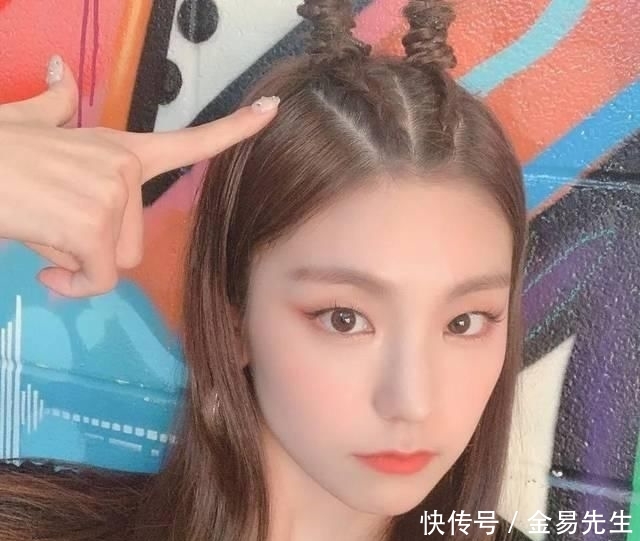 『也可以』比可爱和端庄,谁能赢过梳丸子头的女生呢?