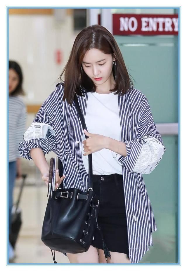 本以为穿包臀裙的林允儿腿已经够细了,但看到李沁,我沉默了!