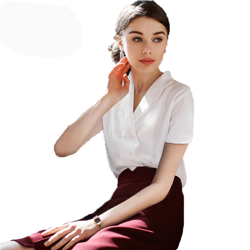 越来越多女人不穿传统连衣裙，今秋流行“名媛风”，高雅时尚美嫩