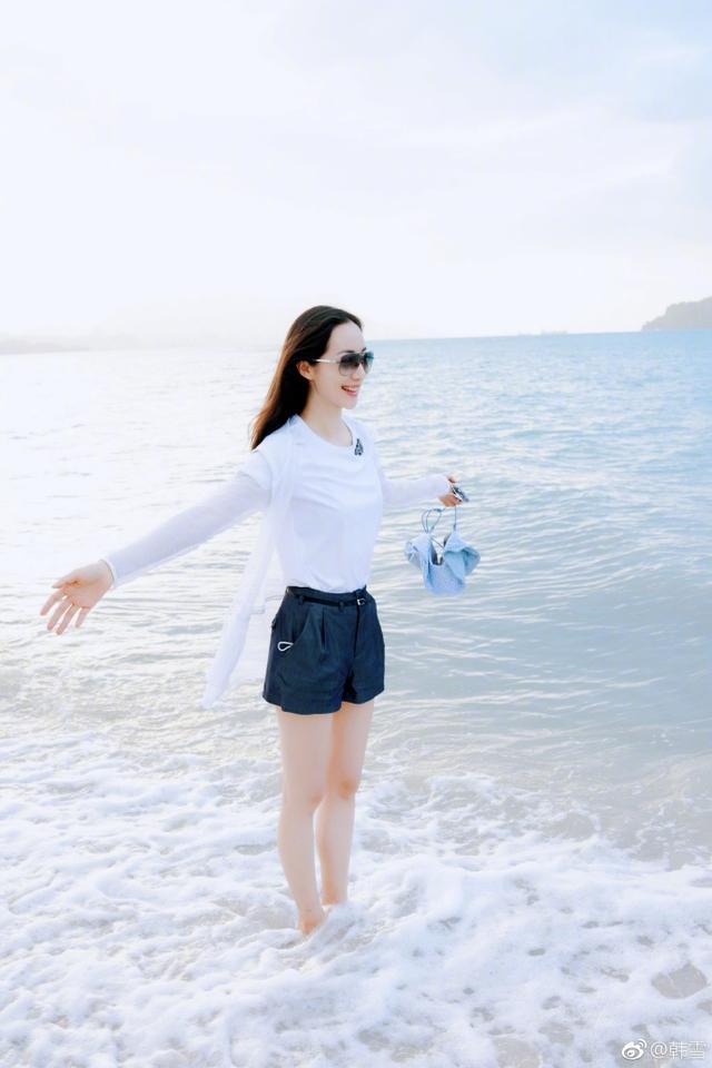 韩雪时尚搭配，潮流性感，清丽温婉，知性优雅！