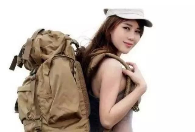 川藏线上的女孩子，真的会为了搭车没有底线？听听司机师傅怎么说