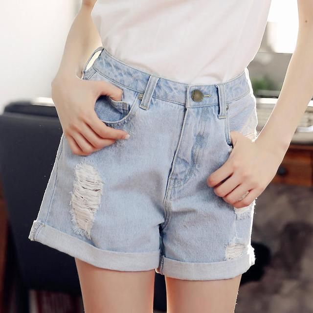 小个子女生，短裤和短裙才是你的显高神器