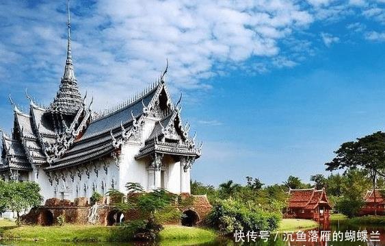 泰国人对外国游客评价:韩国人小气,日本人礼貌,中国人就2个字