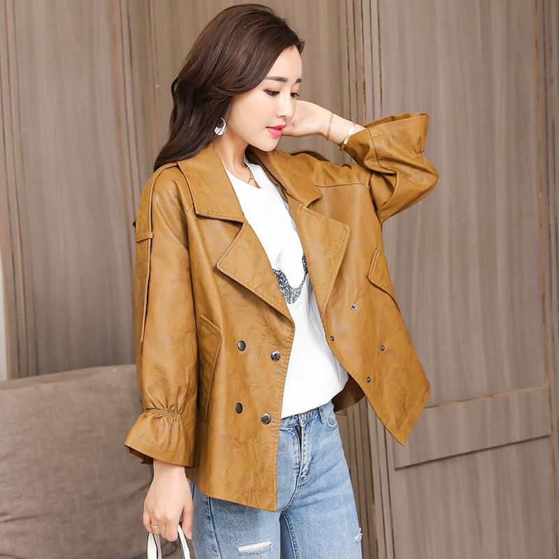 等我发工资了，一定要买这件“皮衣外套”，十件风衣都抵不上它美