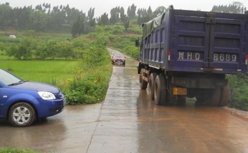  #升级#农民好消息！“村村通”后，农村公路再迎5大升级，村村涉