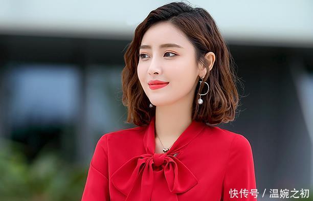  「美女」是耐看型美女还是漂亮型美女，不需要等时间！看这3处就能分辨出