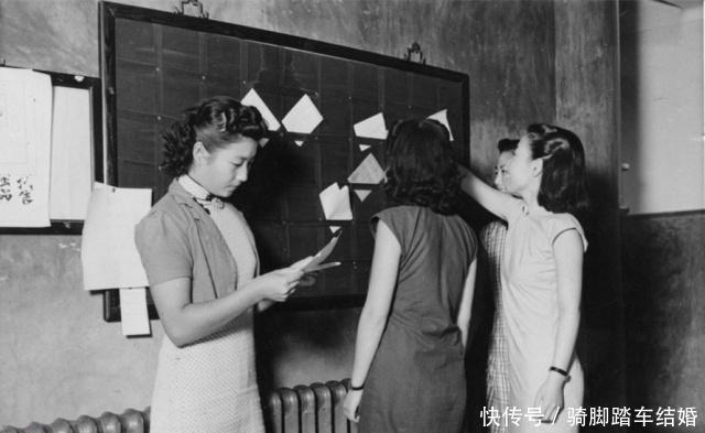  「民国」老照片，穿旗袍的民国女子，穿上旗袍的女性原来这么美！