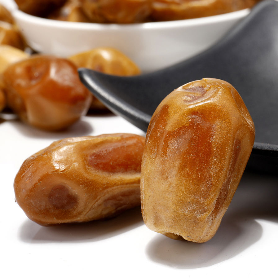 媳妇真会过日子，家里常备干果零食，下面6种食物，回购再三回购