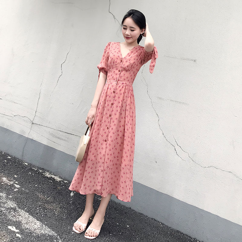 胖女人性感就不正经?看看大妈连衣裙，一个比一个妩媚动人