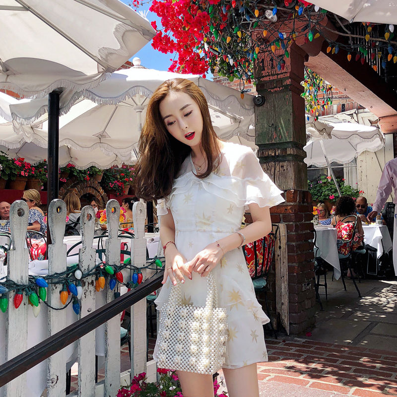 交际场合要靓一点,看看下图夜店连衣裙,高贵气质女神不用装