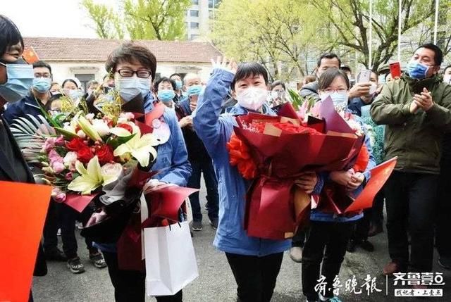  『疗队员们』首批返鲁医疗队员结束休整回家，大家相约明年再回武汉看樱花