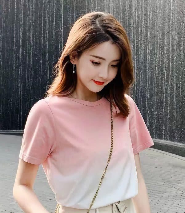  晚霞|这件“胭脂T恤”比晚霞还美，小姐姐穿上秒变初恋，甜甜的感觉