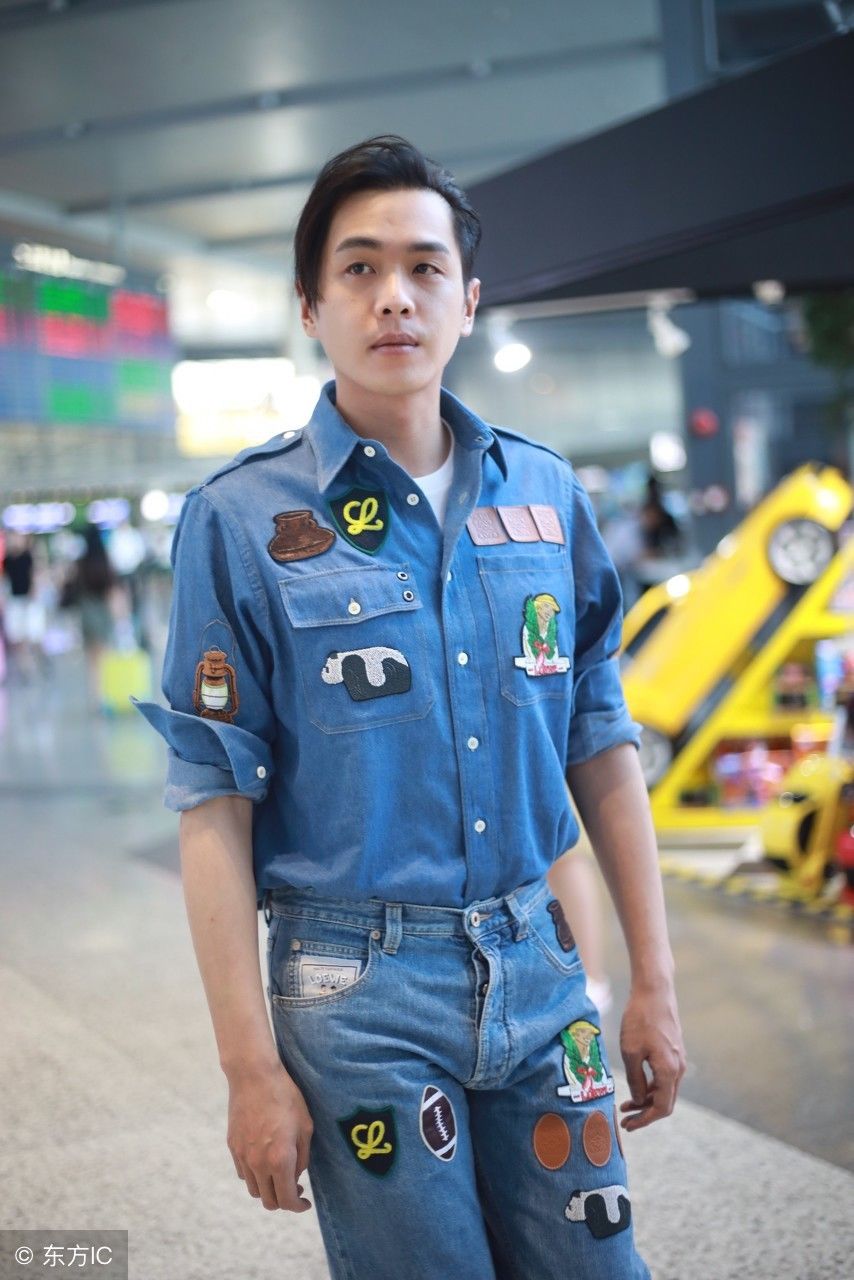 张若昀扎上马尾辫留起长刘海，网友尖叫:辣眼睛!唐艺昕真重口味