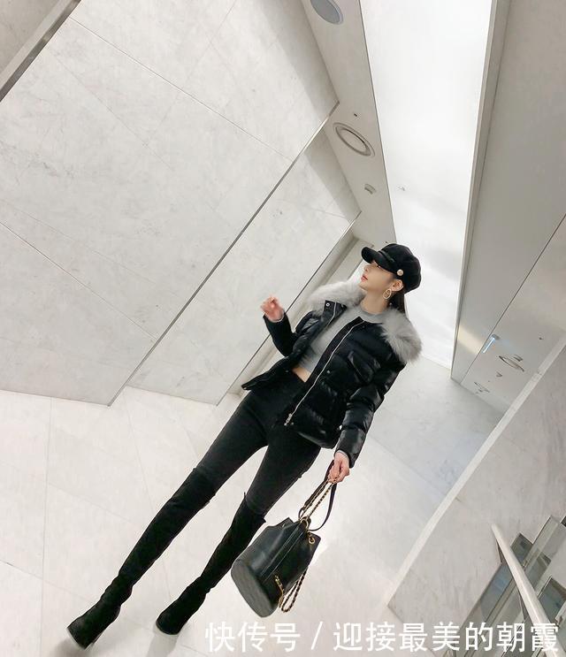  夹克：孙允珠机车毛领夹克外套配纯黑宽跟长筒靴，街头的时尚酷姐