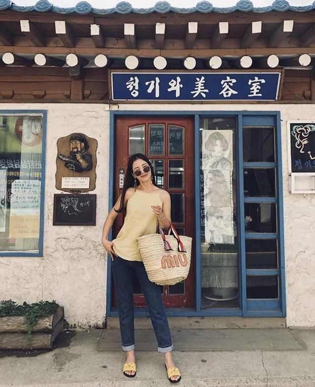 九分裤怎么穿才不路人？建议你换一双凉鞋！