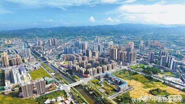 四川一个小县城即将开工建设一条设计时速 350KMH 的高速铁路