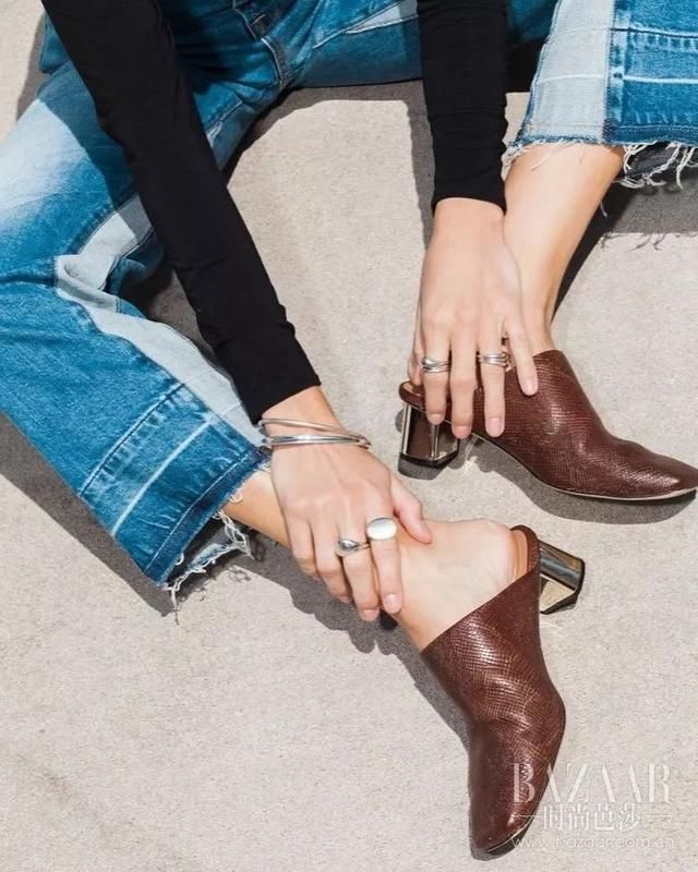 不骗你,刘雯衣橱里可能有180条牛仔裤!