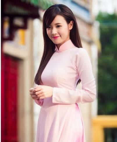 当越南女星们穿上国袍,可以用美若天仙来形容