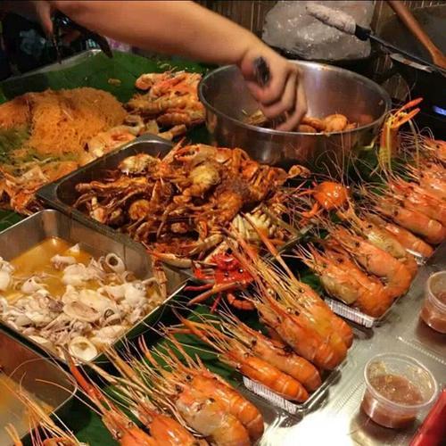 泰国“最正规”的夜市，一律禁止宰客，男游客放心玩