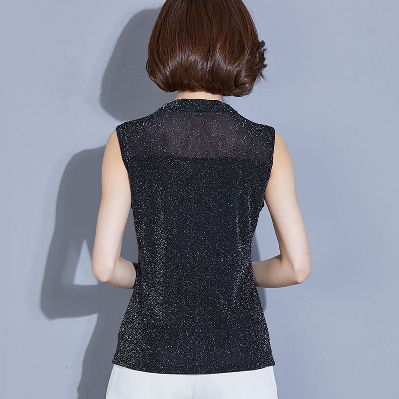 丰满的女人就是好看，尤其穿上这“流氓衫”，女人味挡也挡不住