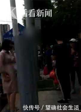 女子因挡宝马车右转被捅网警辟谣不实