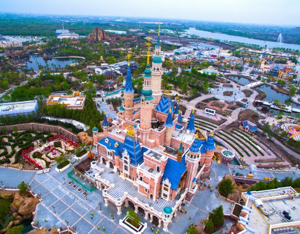 迪士尼“霸王条款”遭抵制后,终于修改规定!驴友:早该这样