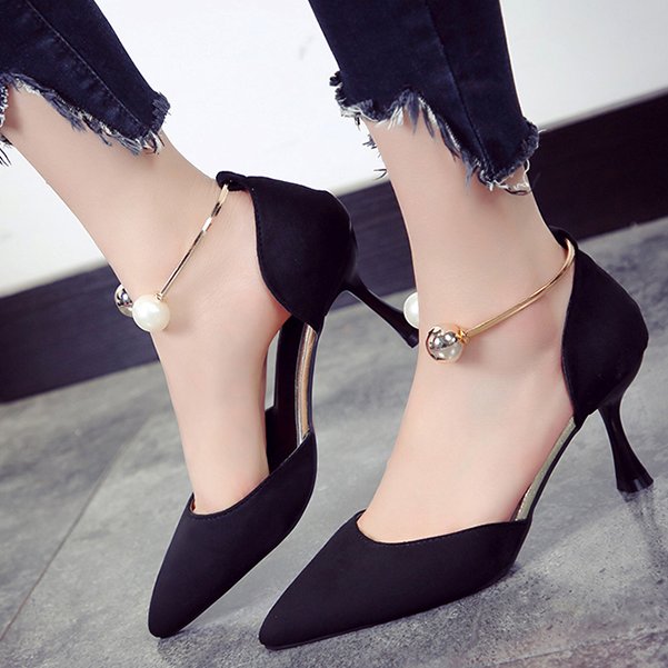 高跟鞋穿对才叫美，这几双韩式小高跟跟，任你摆布