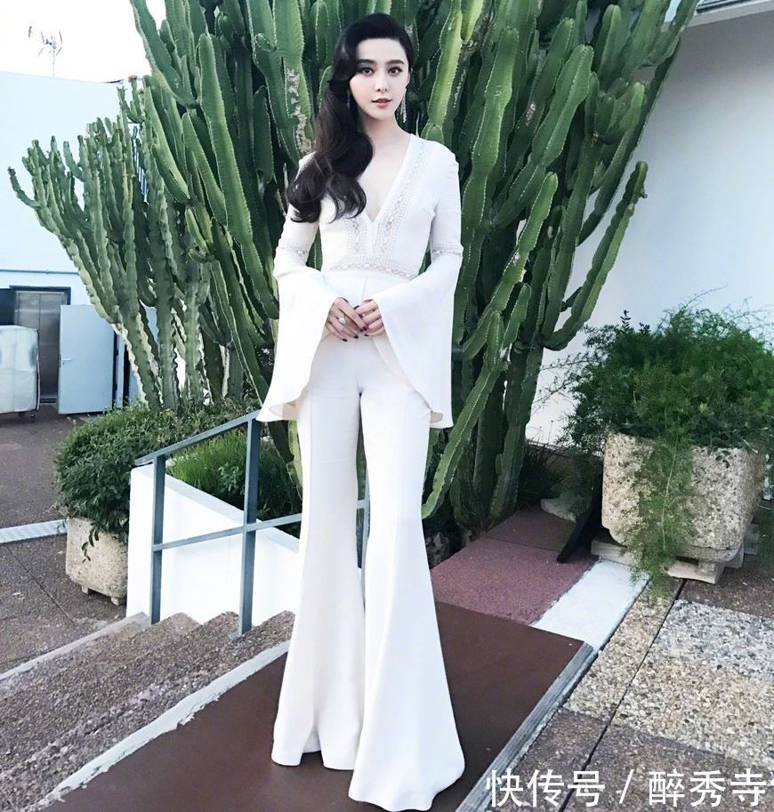 86斤唐嫣和112斤的范冰冰，同穿高腰裤，才发现女人微胖也很好看