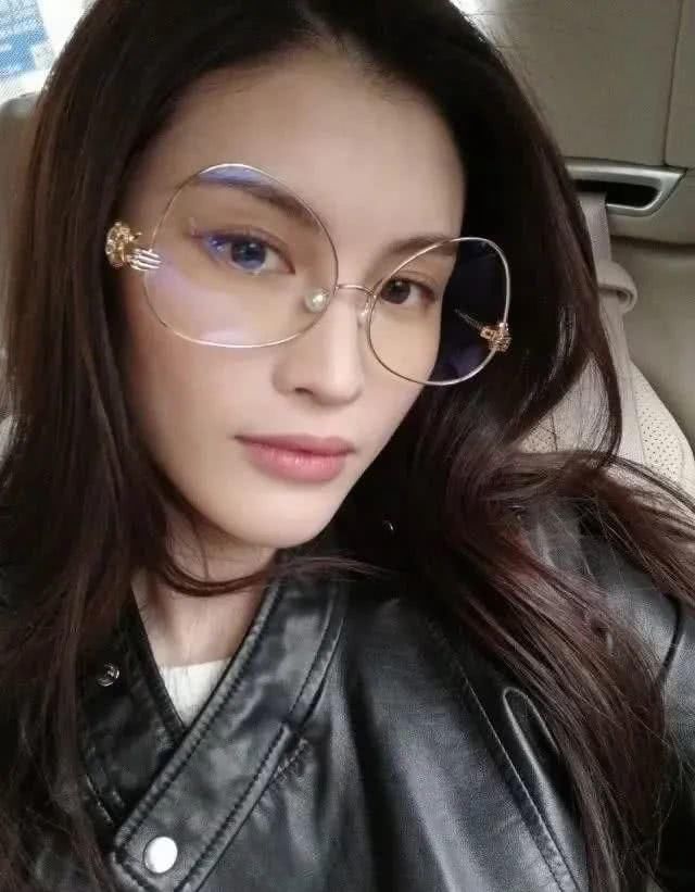  [变小]你也是什么脸型就戴哪些近视眼镜，选好一瞬间变小脸
