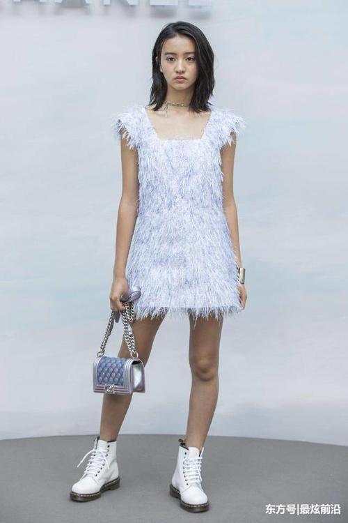 木村拓哉女儿15岁就巴黎看秀，高级脸惊艳，看她的腿无语了