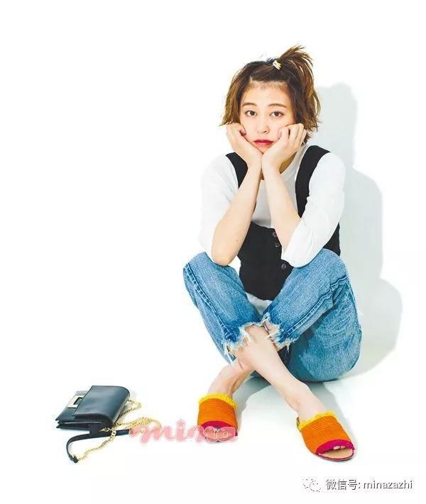 比一字绑带鞋更流行的凉鞋款式原来都在这里……