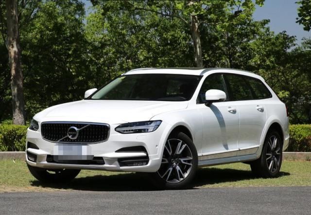  『用车』落地44万选择沃尔沃V90，车主4个月驾驶6800公里后说了用车感受