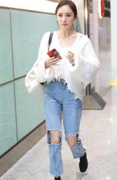 33岁杨幂与41岁陈数同穿牛仔裤 网友：终于明白什么叫气质了