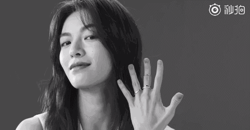 时髦办|道理我都懂，所以到底哪些戒指叠戴最好看?