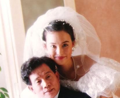  「开挂」传奇女子翁静晶55岁嫁赌王家族，人生如同开挂，让人羡慕