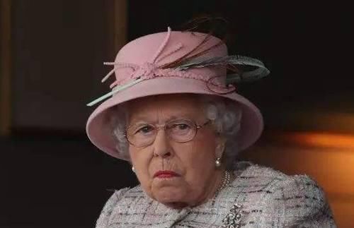英国女王从不穿这4件衣物：第二件让爱美的女性无法接受！