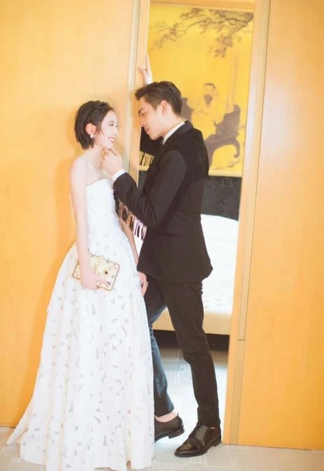 张若昀唐艺昕已经结婚了？曝男方已把喜讯在朋友圈公开！