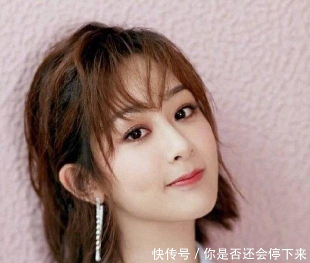  #气质#40岁女人头发不要剪太短，驾驭不住，这3款发型好看又显气质