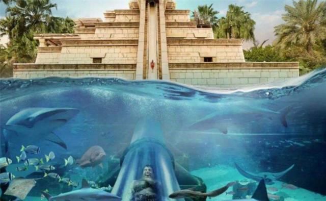 三亚最“奢华”的酒店，耗资110亿，游客：我以为到了“龙宫”