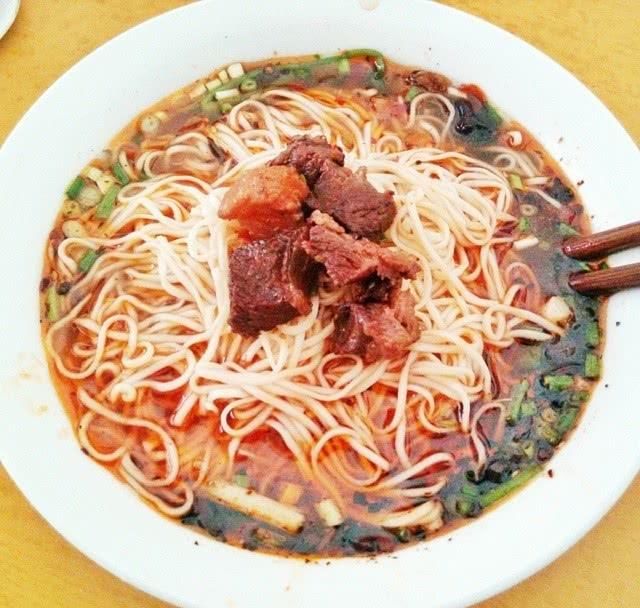 千里沱江情,万年甜城景:四川东南小城内江,它美得有点特别