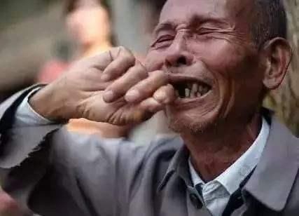 2019年，农村过年的四点“不同”，专家看不透，老农哽咽道出实情