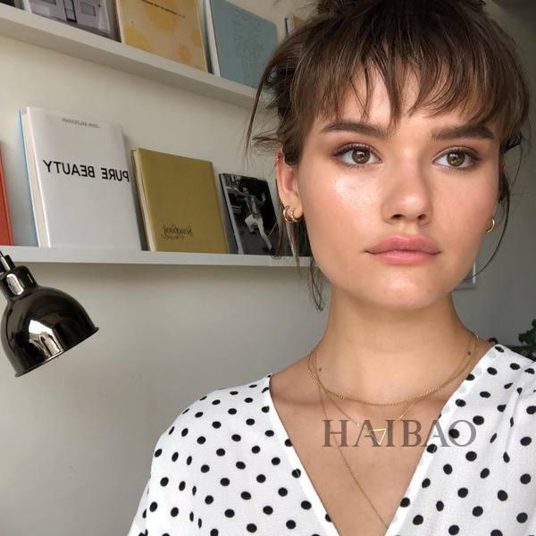 “苹果脸”模特Allie Clarks真可爱！