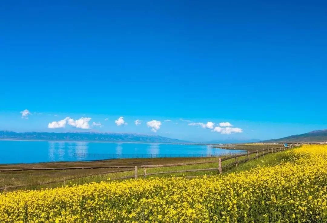 我们去这些神仙美地打卡,赏山川湖泊,漫步幽静古镇【2020热门旅游景点】