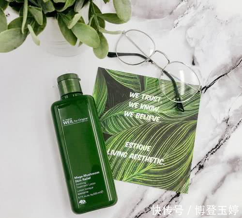  『保湿』有哪些滋润爽肤水口碑好？美白保湿爽肤水推荐：塑造水嫩Q弹美肌