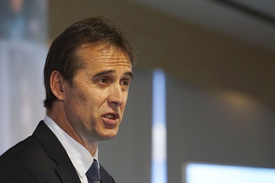 西班牙临阵换帅不够理智?不妨来听听小法怎么